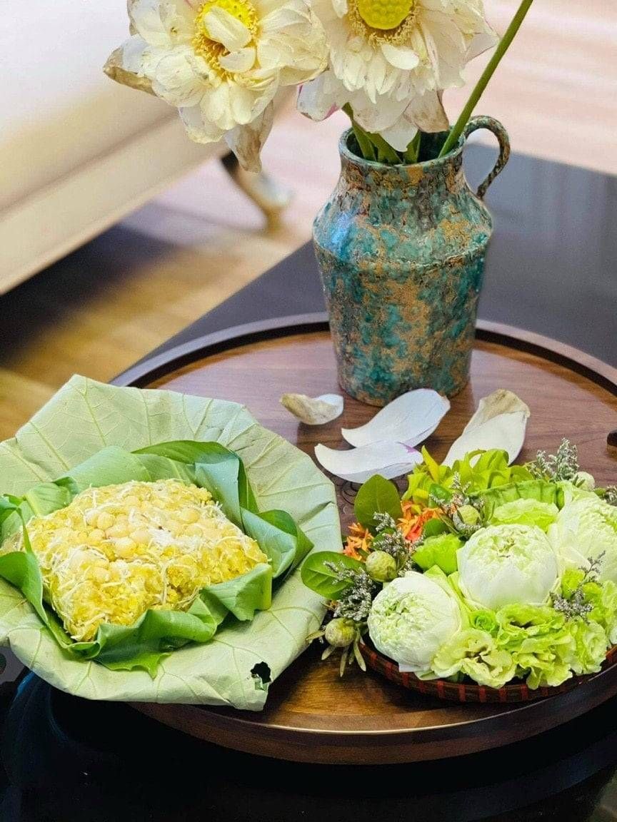 Cốm - thức quà thanh nhã của mùa thu Hà Nội - com-thuc-qua-thanh-nha-cua-mua-thu-ha-noi